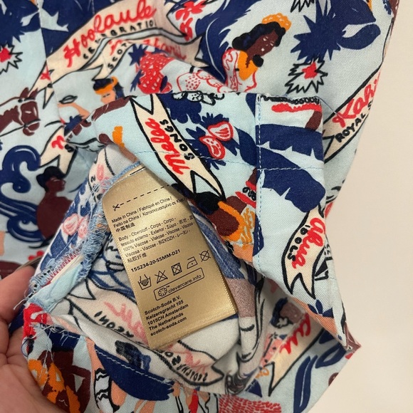 Scotch & Soda Graphic T - Picture 4 of 4